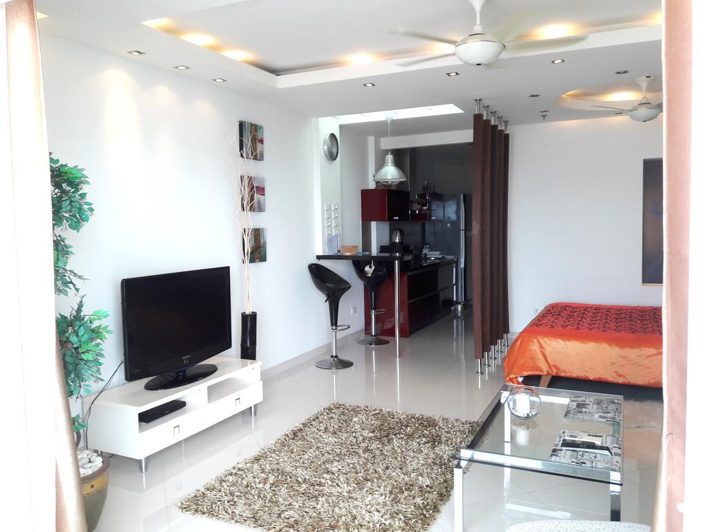 Studio Veiwtalay 7 Pattaya Exteriör bild