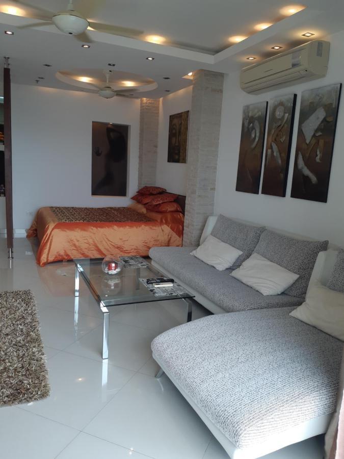 Studio Veiwtalay 7 Pattaya Exteriör bild
